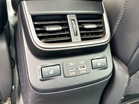 Used 2024 Subaru Legacy Limited image 27