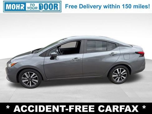 Used 2021 Nissan Versa SV FWD image 2