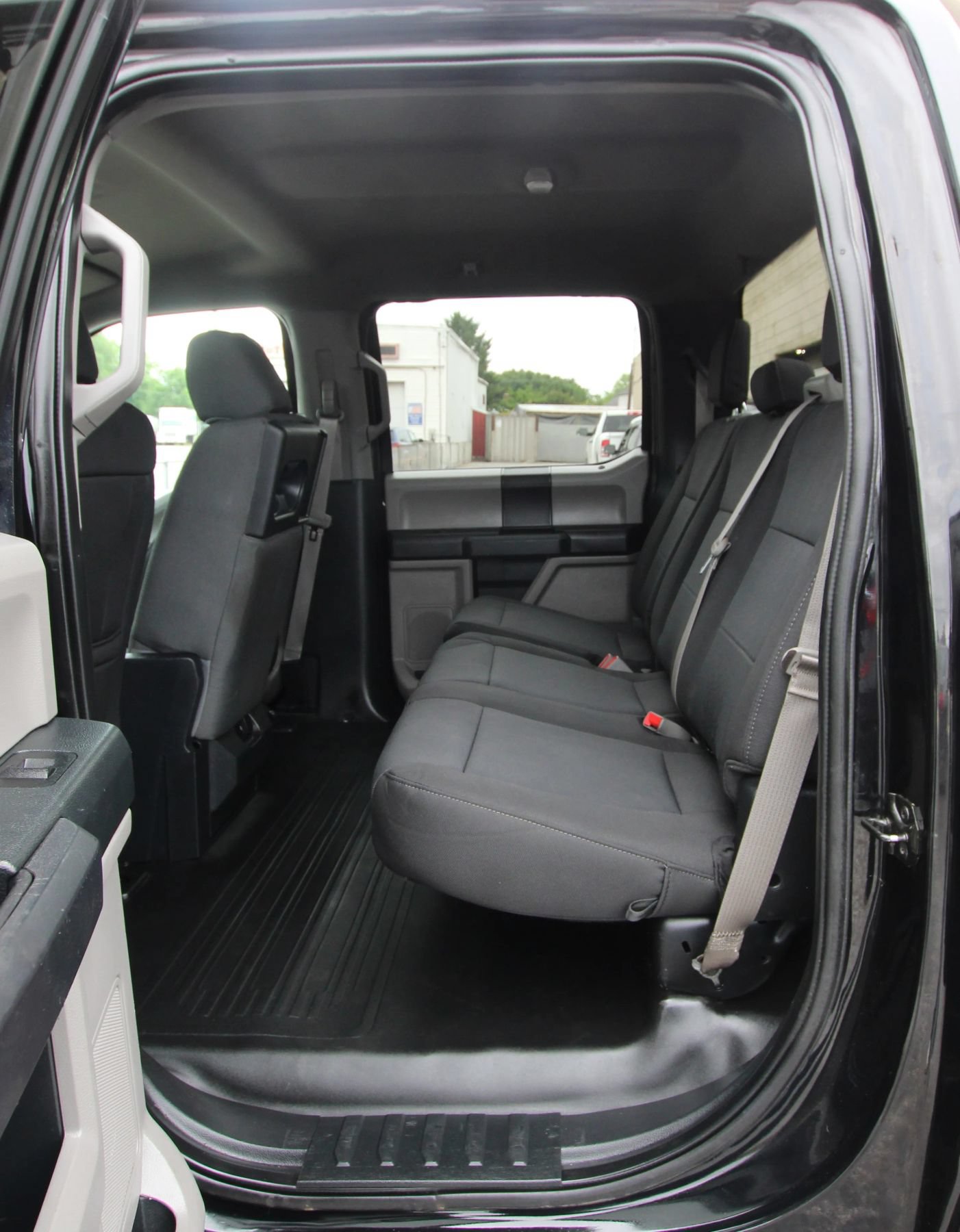 Used 2019 Ford F150 XL w/ Equipment Group 101A Mid AWD/4WD image 11