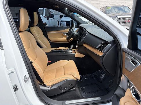 Used 2019 Volvo XC90 T6 Inscription w/ Luxury Package AWD/4WD image 29