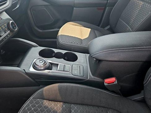 Certified 2023 Ford Escape Active AWD/4WD image 22
