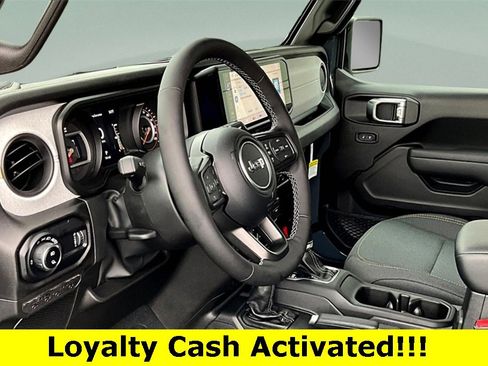 New 2025 Jeep Gladiator Sport image 14