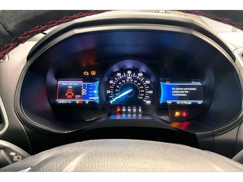 Used 2022 Ford Edge ST-Line image 22