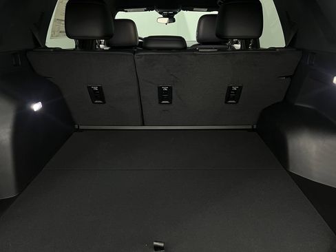 New 2026 Chevrolet Equinox RS w/ Convenience Package III FWD image 30
