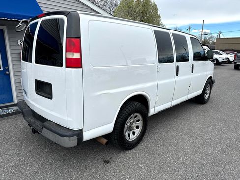 Used 2014 Chevrolet Express 1500 AWD image 6