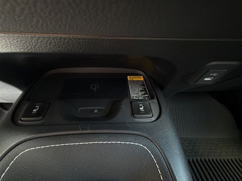 Certified 2025 Toyota Corolla XSE FWD image 28