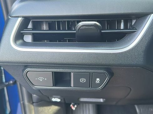 Used 2025 Kia K4 LXS image 20