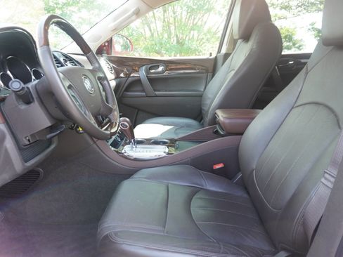 Used 2014 Buick Enclave Leather image 14