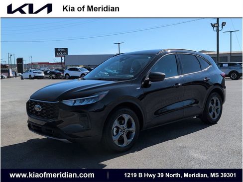 Used 2025 Ford Escape ST-Line image 1