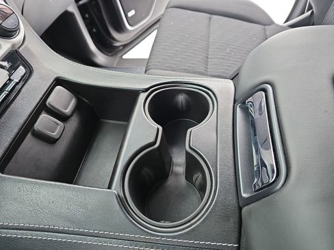 Used 2018 GMC Yukon SLE w/ HD Trailering Package image 27