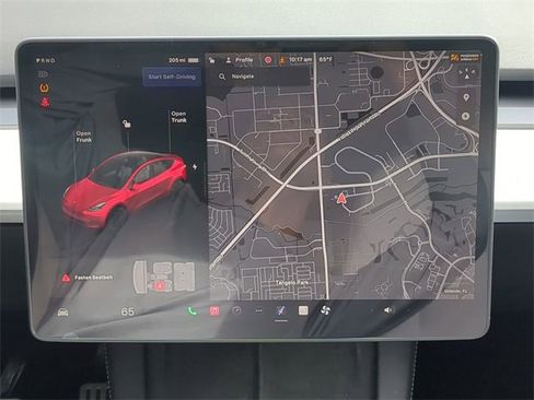 Used 2024 Tesla Model Y Performance image 25