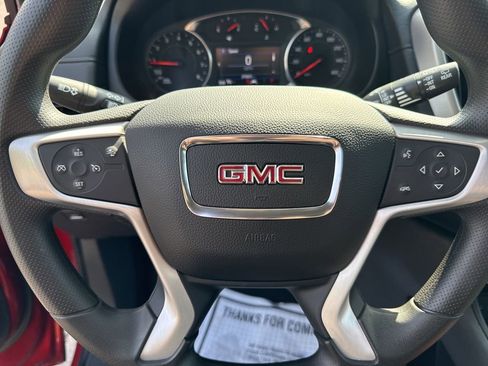 Used 2024 GMC Terrain SLE AWD/4WD image 25