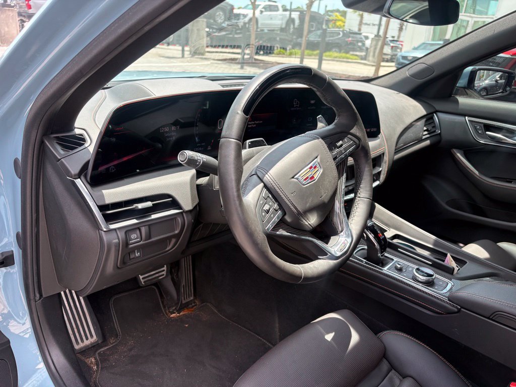Used 2025 Cadillac CT5 V RWD image 9