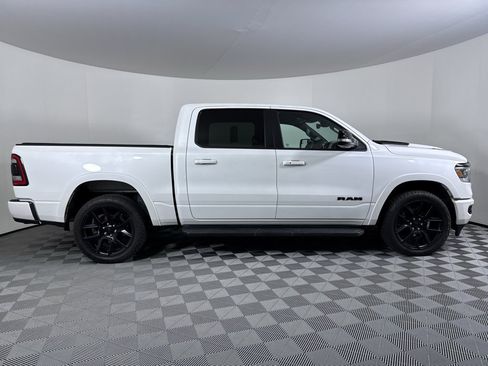 Used 2022 RAM 1500 Laramie AWD/4WD image 14