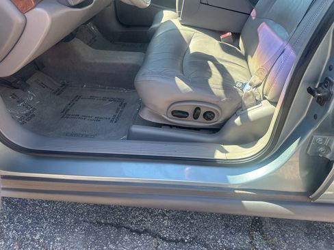 Used 2003 Buick Le Sabre Limited FWD image 21