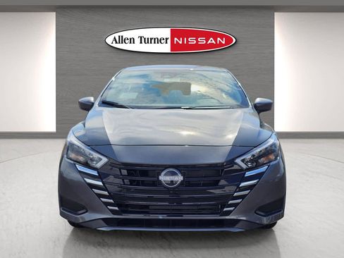 New 2025 Nissan Versa SV w/ Trunk Package image 2