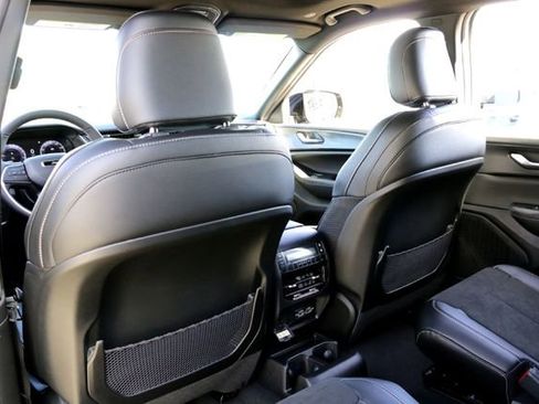 New 2025 Jeep Grand Cherokee L Altitude image 17