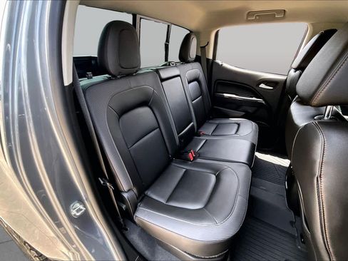 Used 2022 GMC Canyon AT4 w/ Driver Alert Package AWD/4WD image 20