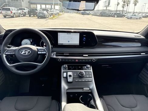 New 2025 Hyundai Palisade Calligraphy AWD/4WD image 23
