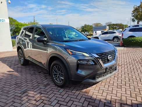 Used 2023 Nissan Rogue S AWD/4WD image 50