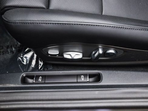 Used 2025 Porsche 718 Boxster S image 21