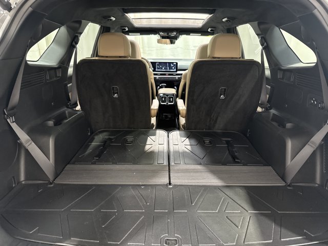 Certified 2024 Kia Sorento SX Prestige w/ Olive Brown Leather Package AWD/4WD image 28