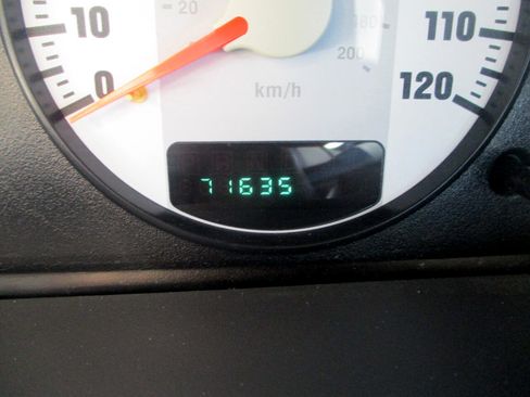 Used 2004 Dodge Stratus SXT w/ Sun & Fun Group image 13