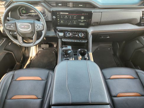 Used 2025 GMC Sierra 1500 AT4 AWD/4WD image 25