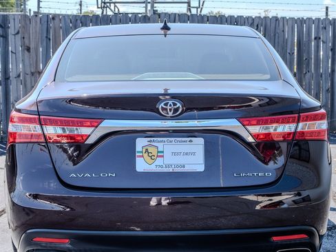 Used 2013 Toyota Avalon Limited image 4