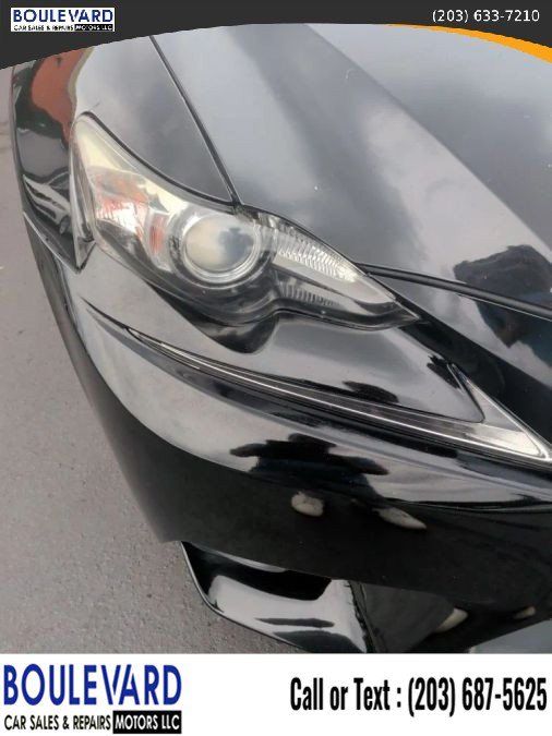 Used 2016 Lexus IS 200t RWD image 26