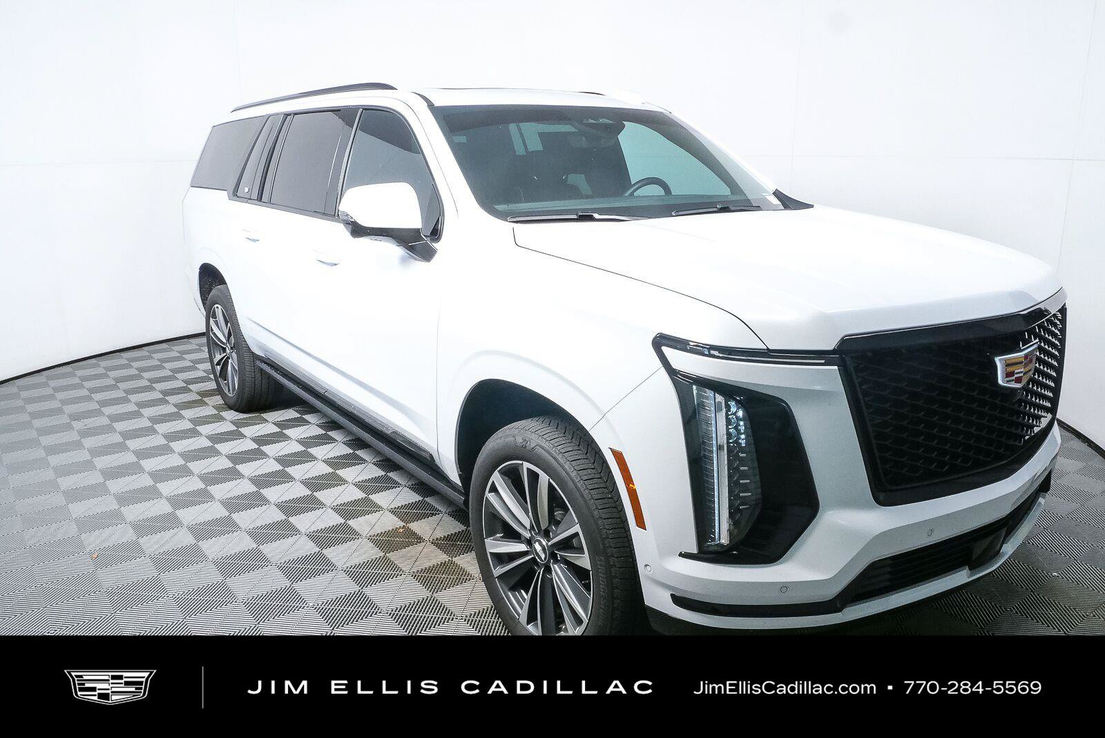 Used 2026 Cadillac Escalade ESV Sport w/ Touring Package AWD/4WD image 28