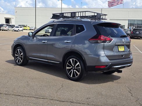 Used 2019 Nissan Rogue SL AWD/4WD image 5