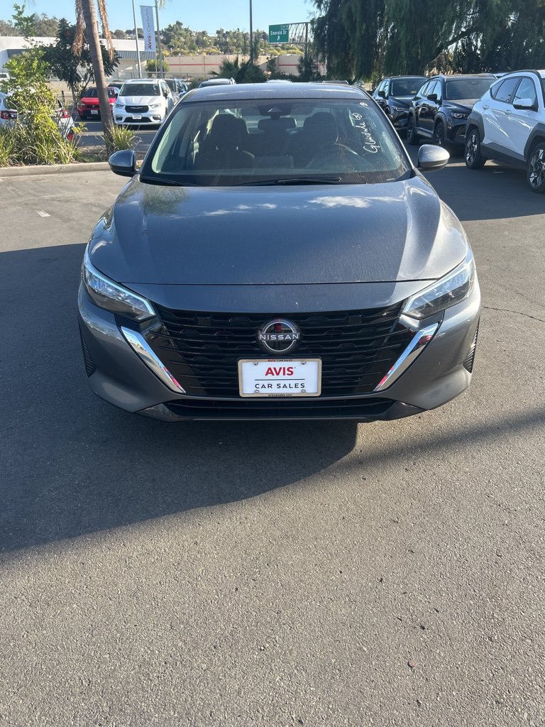 Used 2025 Nissan Sentra SV FWD image 4