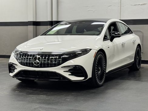 Used 2024 Mercedes-Benz EQS AMG 4MATIC image 7