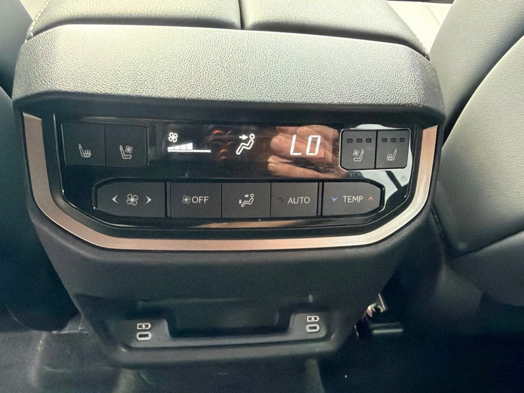 Certified 2025 Lexus TX 350 AWD w/ Technology Package image 27
