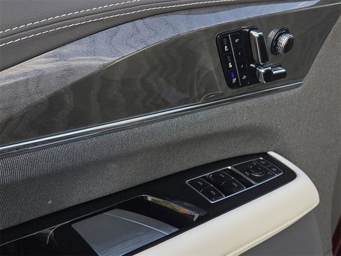 New 2026 Cadillac Escalade IQ Luxury 1 w/ LPO, Floor Liner Package image 21