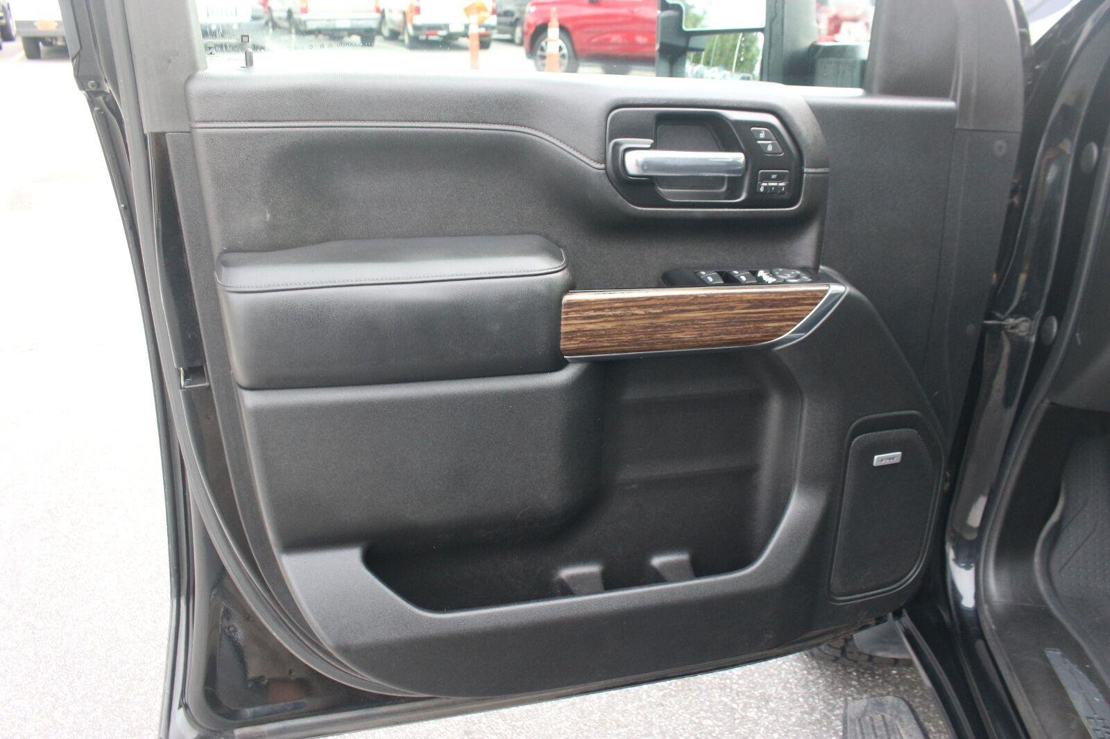 Used 2020 Chevrolet Silverado 2500 High Country AWD/4WD image 14