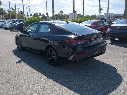 New 2026 Hyundai Elantra Sport FWD image 4