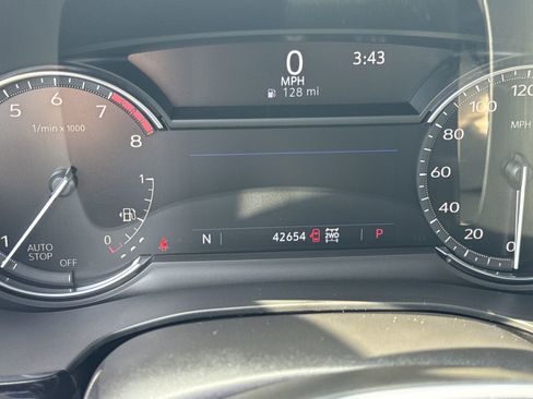 Used 2022 Cadillac XT5 Sportv image 12