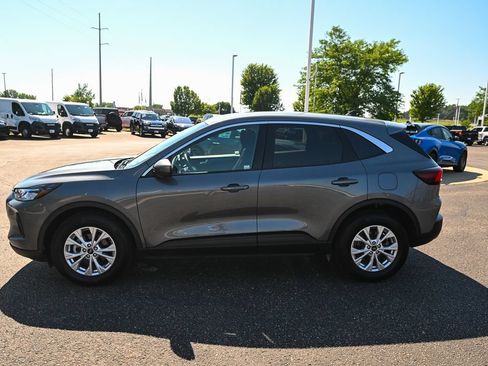 Used 2023 Ford Escape Active w/ Tech Pack #2 AWD/4WD image 8