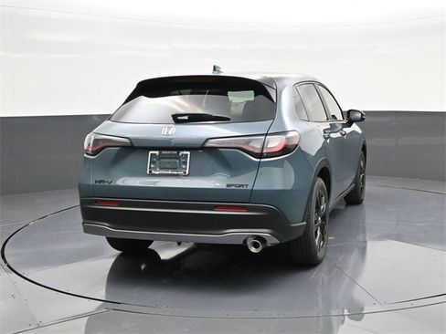 New 2026 Honda HR-V Sport image 10