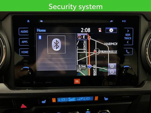 Used 2019 Toyota Tacoma TRD Sport AWD/4WD image 22