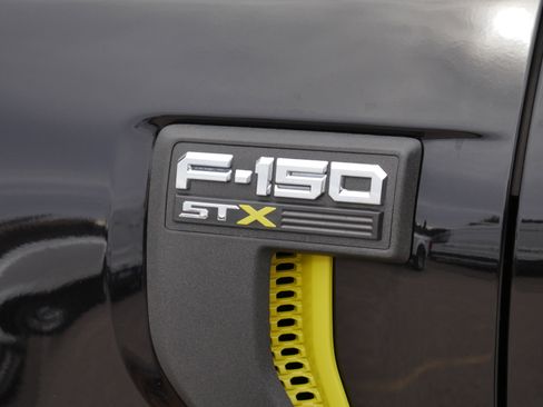 Certified 2025 Ford F150 STX image 15