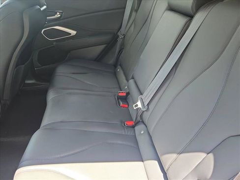 Used 2024 Acura RDX SH-AWD image 19