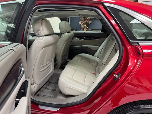 Used 2013 Cadillac XTS Platinum image 46