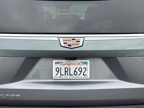 Used 2021 Cadillac Escalade Premium Luxury w/ Driver Assist Tech Package AWD/4WD image 51