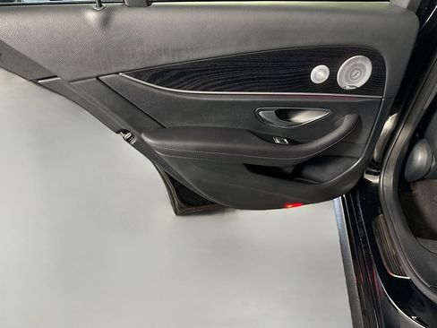 Used 2020 Mercedes-Benz E 350 Sedan w/ Premium Package image 26