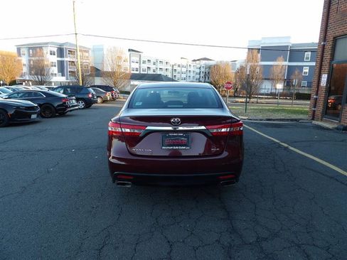 Used 2014 Toyota Avalon image 7