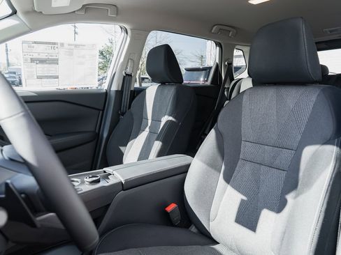 New 2026 Nissan Rogue SV AWD/4WD image 21
