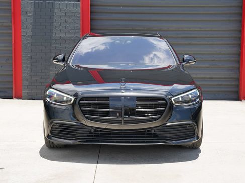 Used 2021 Mercedes-Benz S 580 4MATIC Sedan image 4
